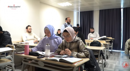 Akdemistanbul'da Yüz Yüze Arapça Eğitim Veren Sınıflarımızdan...